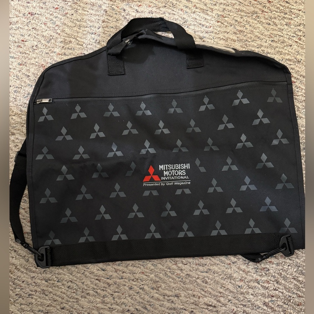 Original Black MITSUBISHI garment suit case bag . 2 pocket. 28”x40”x3.2”depth